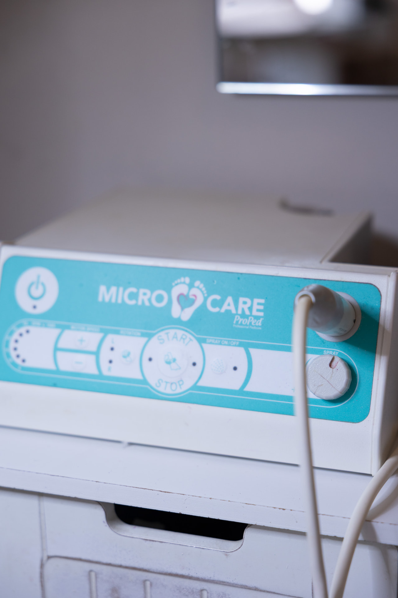 Micro Care ProPed, apparecchiatura per pedicure professionale